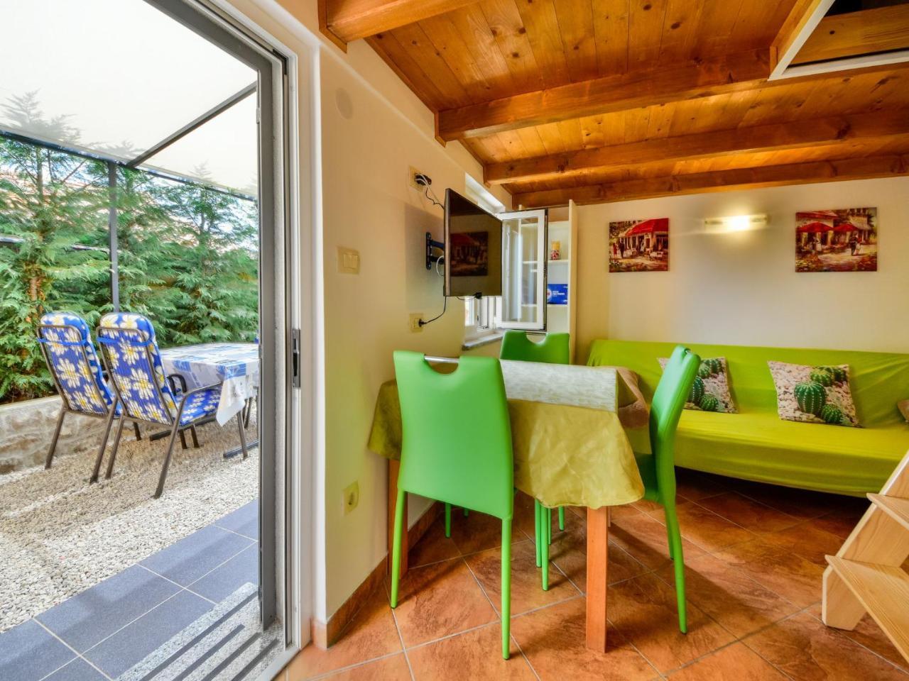 Holiday Home Karolina By Interhome Opric Bagian luar foto