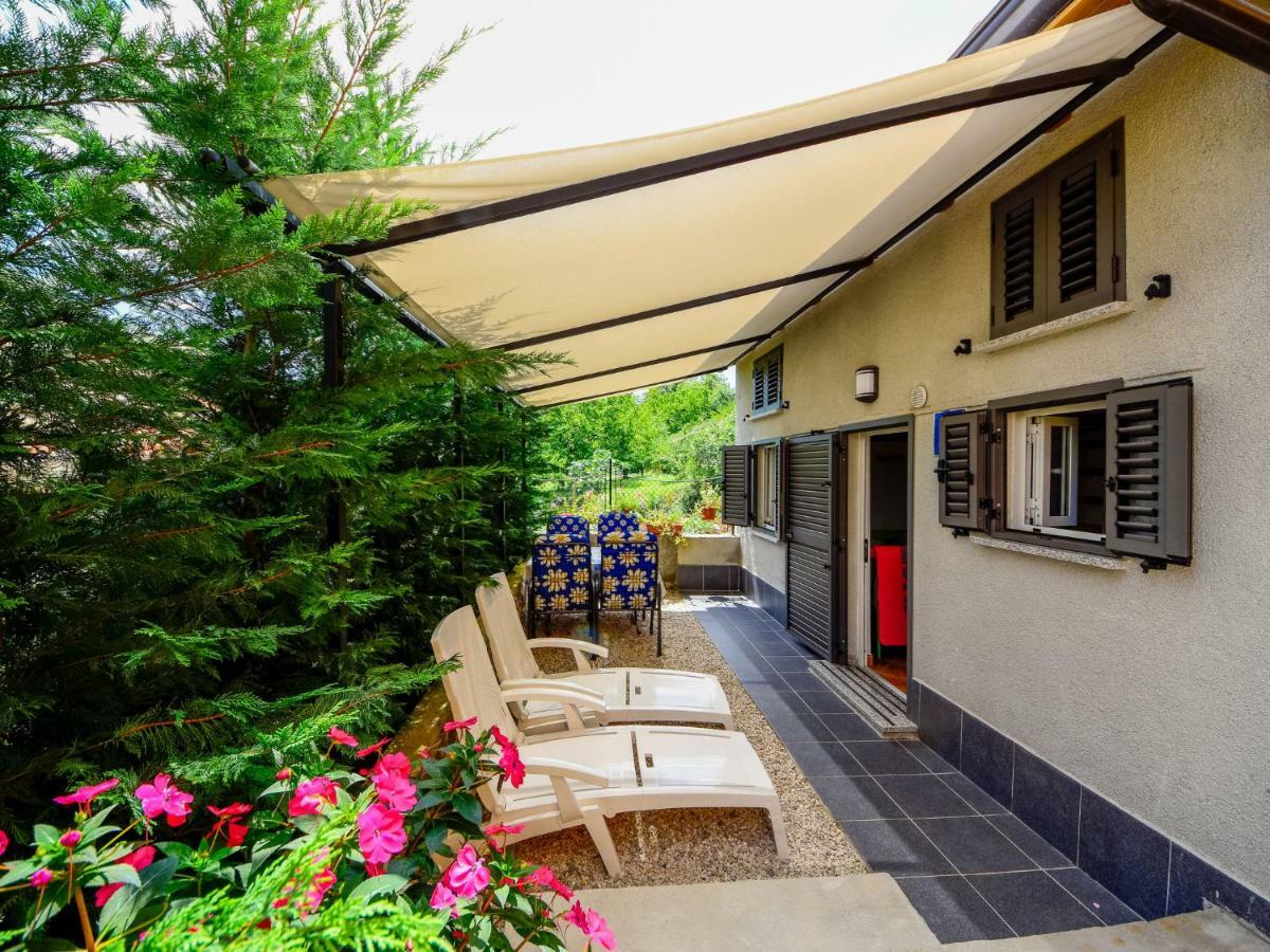 Holiday Home Karolina By Interhome Opric Bagian luar foto
