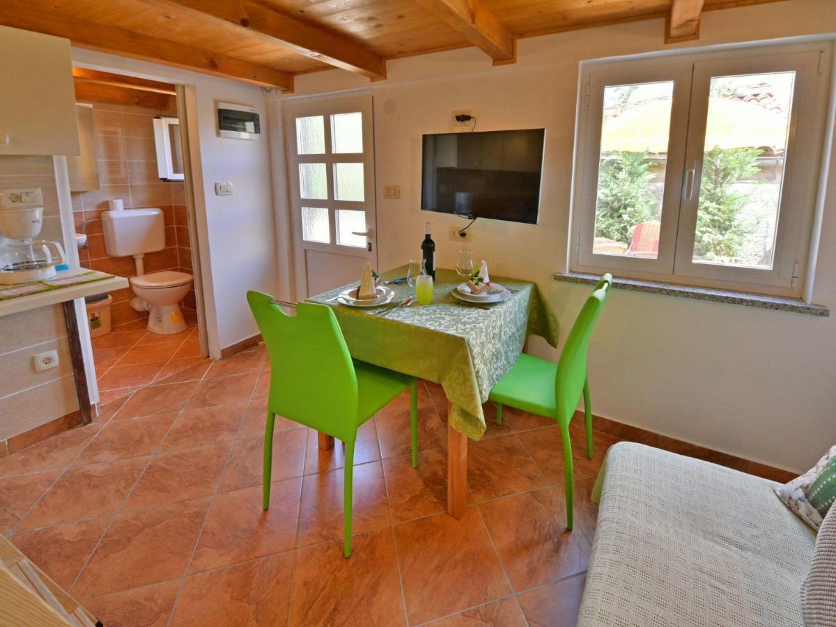Holiday Home Karolina By Interhome Opric Bagian luar foto